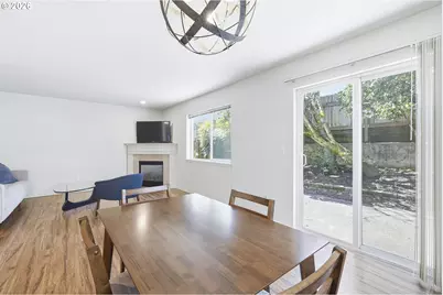 8065 SW Carol Ann Ct, Portland, OR 97224 - Photo 15