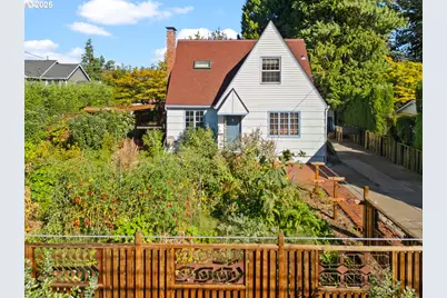 2138 SE 76th Ave #1, Portland, OR 97215 - Photo 5