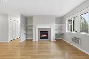 318 NE Roberts Ave, Gresham, OR 97030 - Photo 7