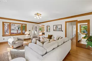 1403 SE Rex St, Portland, OR 97202 - Photo 9