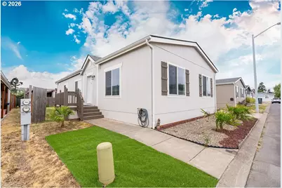 5270 Crystal St, Salem, OR 97305 - Photo 1