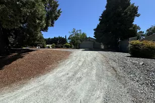 166 Peacock Ln, Myrtle Creek, OR 97457 - Photo 37
