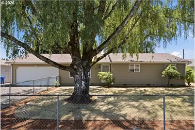 1222 NE Leo St, Keizer, OR 97303 - Photo 1