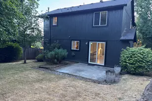 2713 SW Hume Ct, Portland, OR 97219 - Photo 27