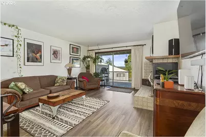 14850 NE Rose Pkwy, Portland, OR 97230 - Photo 5