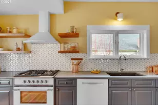 2115 SE 35th Pl, Portland, OR 97214 - Photo 9