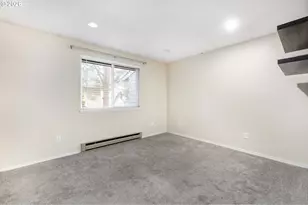 2330 SE Brookwood Ave, Hillsboro, OR 97123 - Photo 23