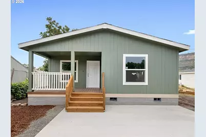 834 Floral Ct, The Dalles, OR 97058 - Photo 1