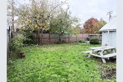 1740 W Broadway, Eugene, OR 97402 - Photo 7