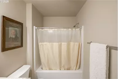 34505 Riverside Dr, Albany, OR 97321 - Photo 15