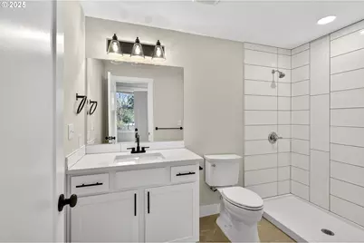 17745 Davis Dr, Sandy, OR 97055 - Photo 21