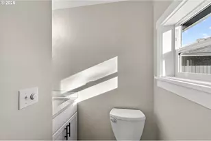 17745 Davis Dr, Sandy, OR 97055 - Photo 31