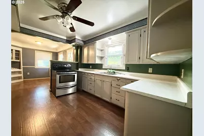 1014 NW 45th St, Vancouver, WA 98660 - Photo 7