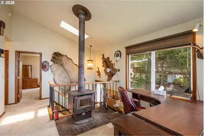 340 NE Vista Terrace Ave, Depoe Bay, OR 97341 - Photo 13