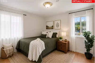8335 NE Klickitat St, Portland, OR 97220 - Photo 15