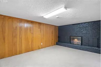 8335 NE Klickitat St, Portland, OR 97220 - Photo 21