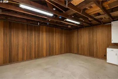 8335 NE Klickitat St, Portland, OR 97220 - Photo 27