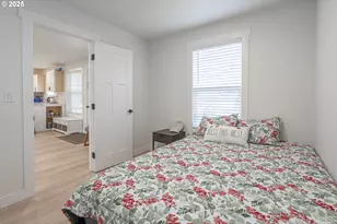 3432 NW Port Ct, Lincoln City, OR 97367 - Photo 17