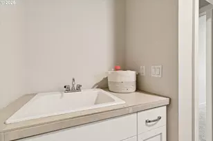 8549 SW 176th Ave, Beaverton, OR 97007 - Photo 33