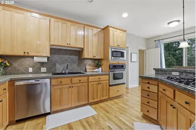 22747 SW Cowlitz Dr, Tualatin, OR 97062 - Photo 23