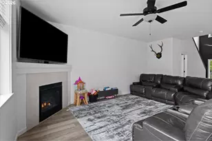 450 SW Mill St, Dallas, OR 97338 - Photo 7