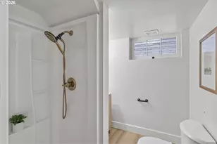 2423 NE 11th Ave, Portland, OR 97212 - Photo 23
