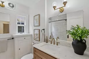 2423 NE 11th Ave, Portland, OR 97212 - Photo 17