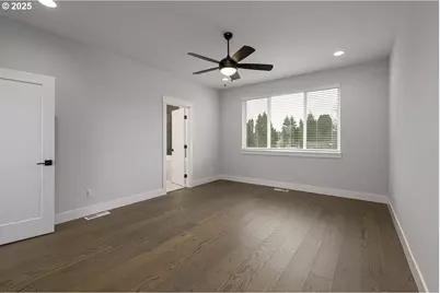 15216 SE Towers Ter, Milwaukie, OR 97267 - Photo 17