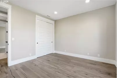 16221 NE 180th St, Brush Prairie, WA 98606 - Photo 9