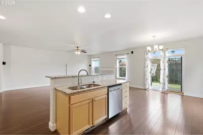 1190 Peascod Dr, Eugene, OR 97402 - Photo 19