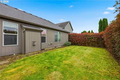 1190 Peascod Dr, Eugene, OR 97402 - Photo 41