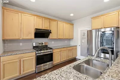 1190 Peascod Dr, Eugene, OR 97402 - Photo 15