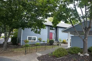 10955 SW Meadowbrook Dr, Portland, OR 97224 - Photo 31