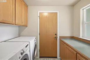 1348 Manzana St, Eugene, OR 97404 - Photo 23