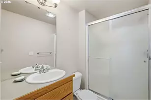 1348 Manzana St, Eugene, OR 97404 - Photo 15