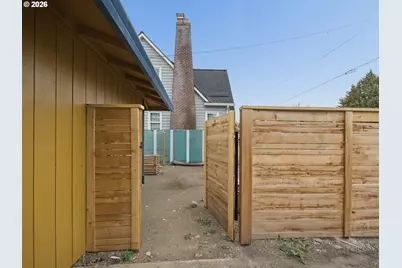 7322 N Albina Ave, Portland, OR 97217 - Photo 33