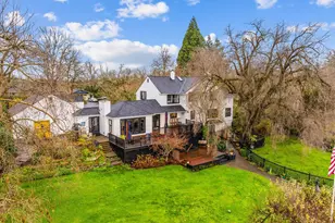 1250 SW Englewood Dr, Lake Oswego, OR 97034 - Photo 45