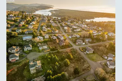 01404 River View Dr, Pacific City, OR 97135 - Photo 7