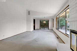 1254 Rio Glen Dr, Eugene, OR 97401 - Photo 9