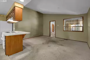 1254 Rio Glen Dr, Eugene, OR 97401 - Photo 21