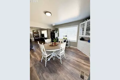 1615 Estes St, Baker City, OR 97814 - Photo 5