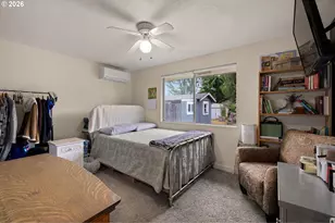 430 N 6th St, Harrisburg, OR 97446 - Photo 19