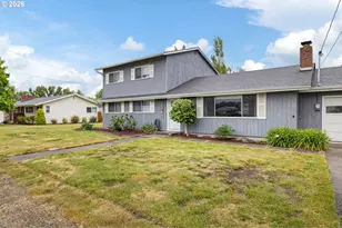 430 N 6th St, Harrisburg, OR 97446 - Photo 5