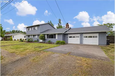 430 N 6th St, Harrisburg, OR 97446 - Photo 1
