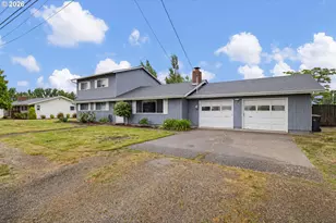 430 N 6th St, Harrisburg, OR 97446 - Photo 1