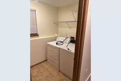 11722 SE Ankeny St, Portland, OR 97216 - Photo 11
