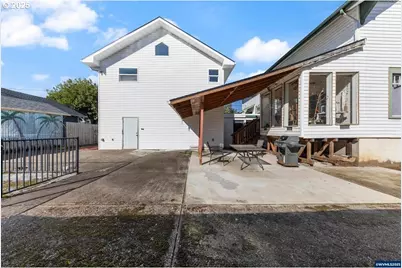 1111 SW Levens St, Dallas, OR 97338 - Photo 33