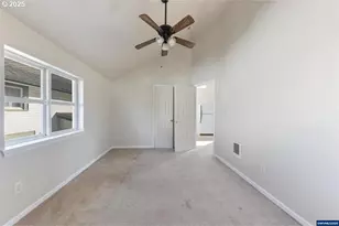 1111 SW Levens St, Dallas, OR 97338 - Photo 31