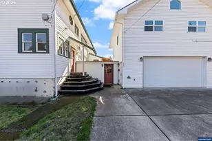 1111 SW Levens St, Dallas, OR 97338 - Photo 27