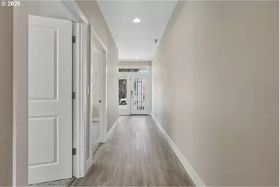 1409 NE 4th Ave, Battle Ground, WA 98604 - Photo 3